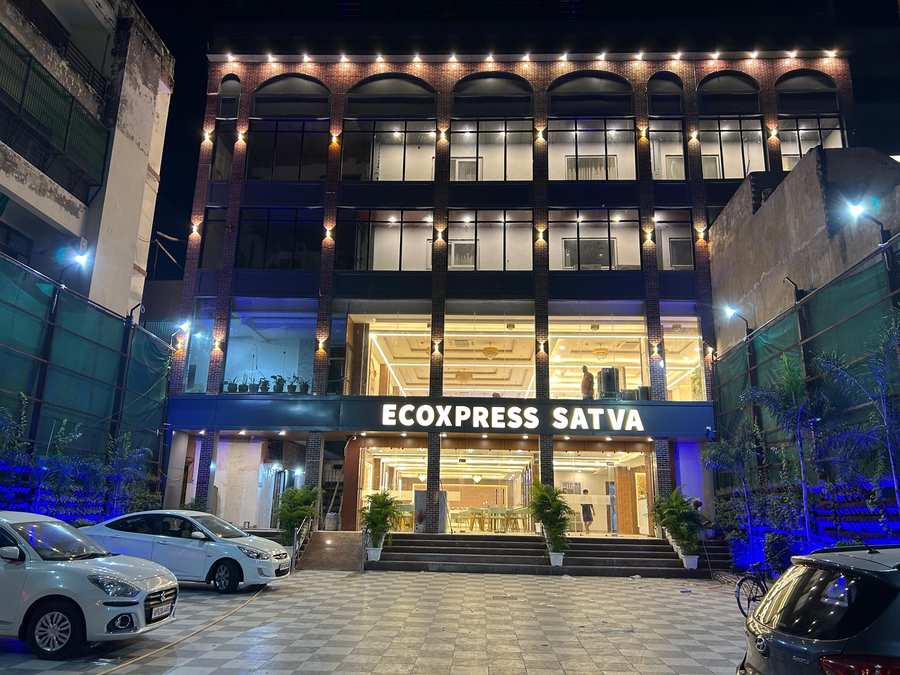Ecoexpress Satva,,3 star