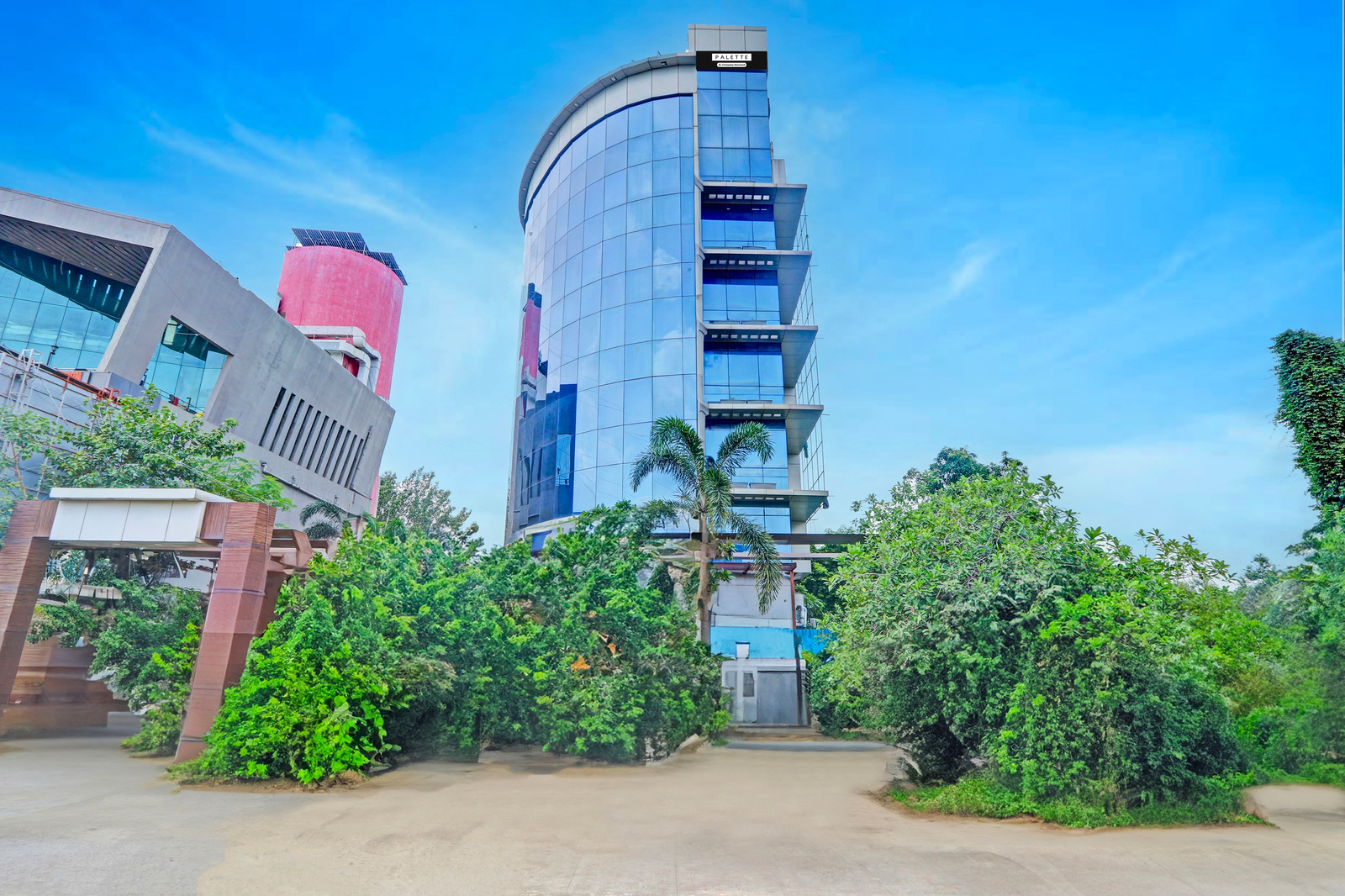 Palette Hotel And Resort Zero Mile Sitabuldi Formerly Gangakashi,,3 star