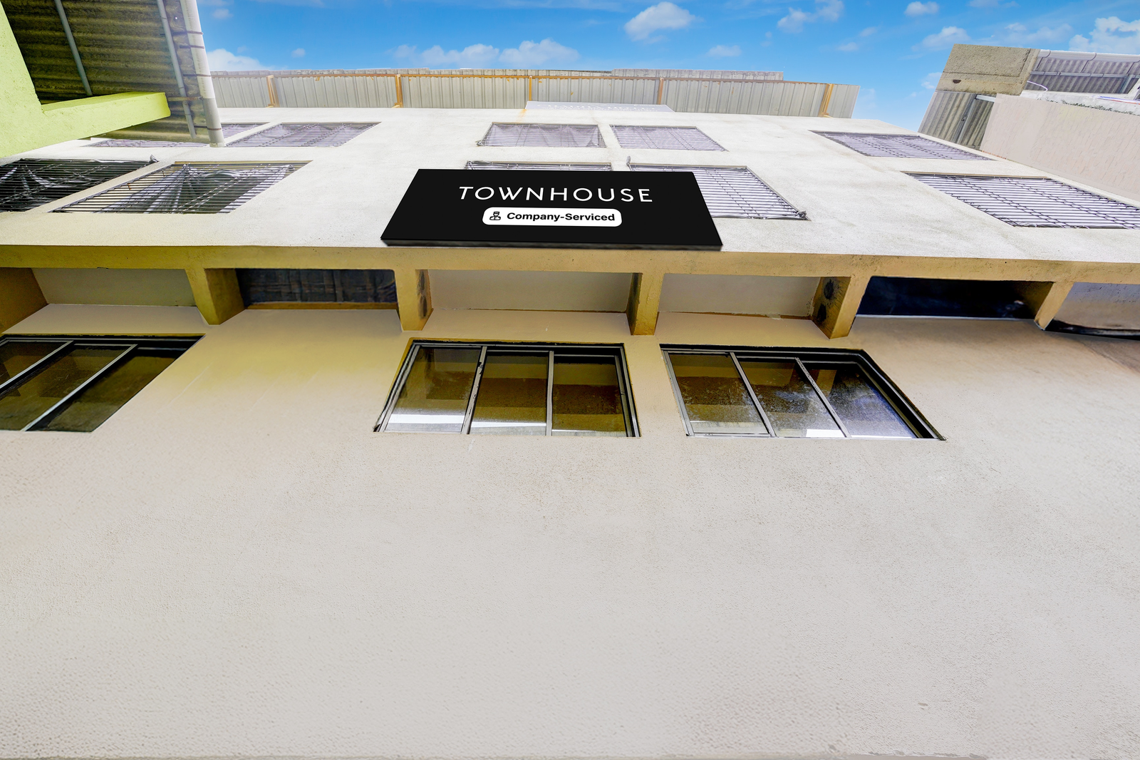 townhouse vangani railway station formerly hotel chadha