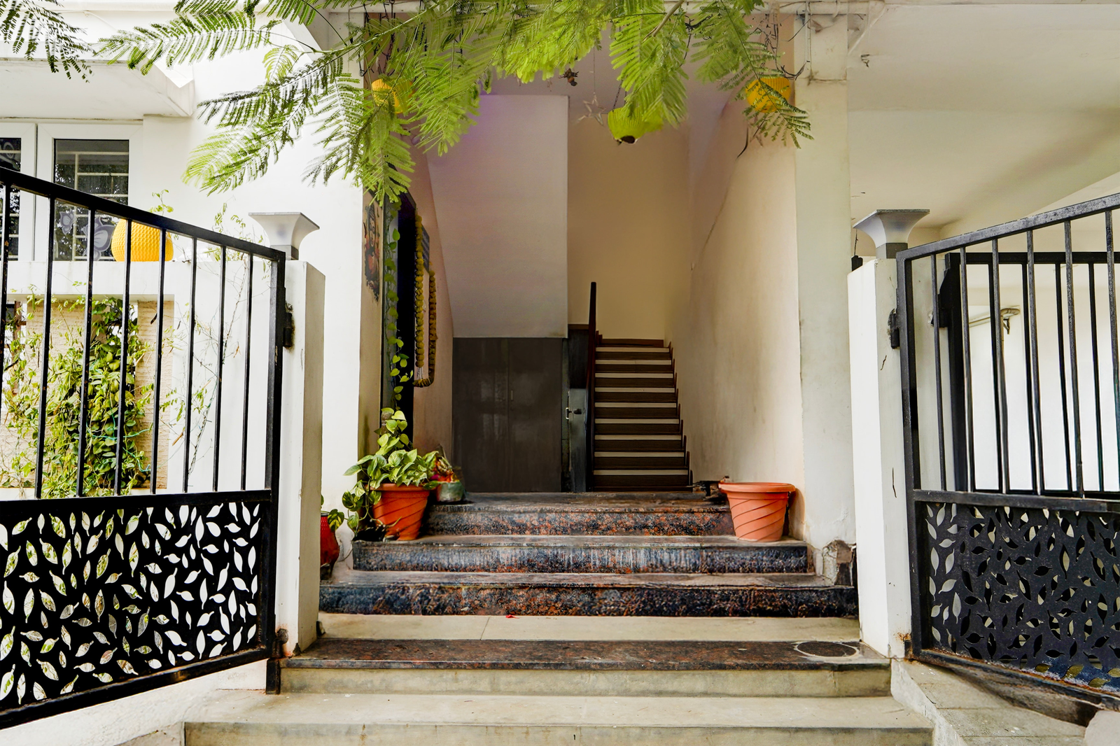 Collection O Rs Puram North Railway Station Formerly Rg Residency,,4 star