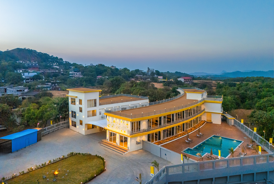 the hosteller bam lonavala tiger point