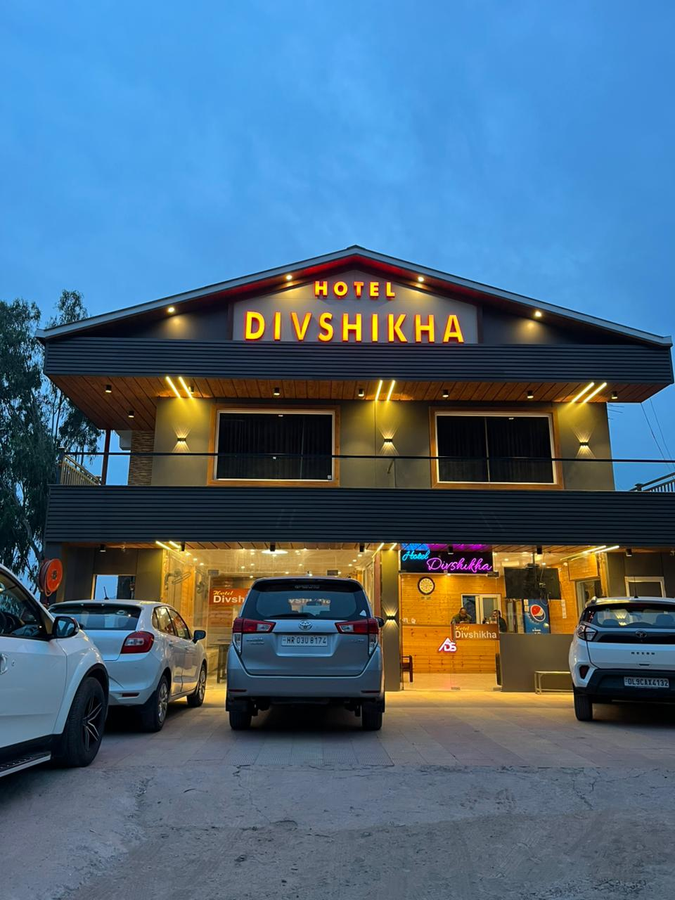 hotel divshikha