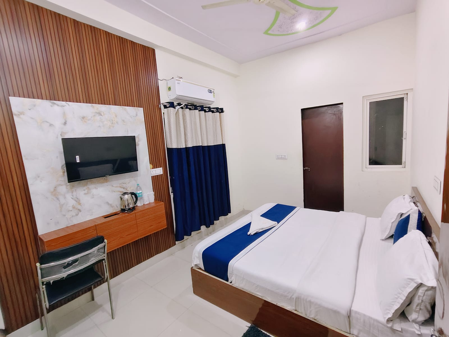 radhe shyam resort vrindavan by hrg