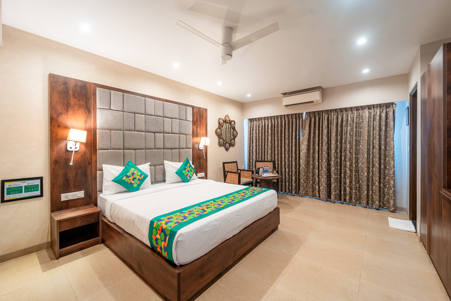 Treebo Premium Nova Candolim With Pool And Spa,,4 star