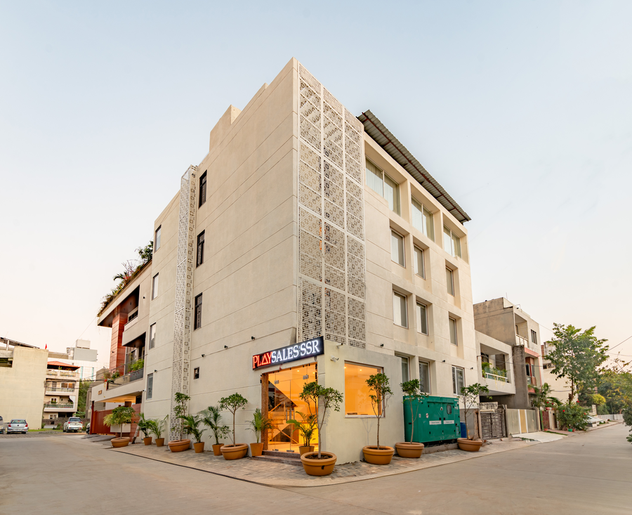 Playsales Ssr,Vijay Nagar,3 star