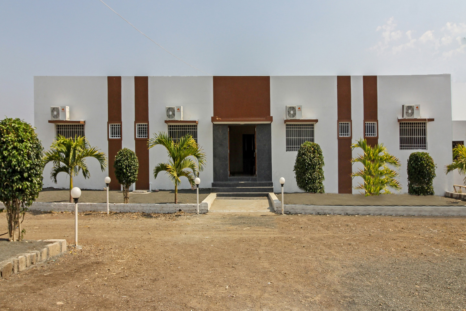 Collection O Tuljapur - Solapur Highway Formerly Royal Rooms,,3 star