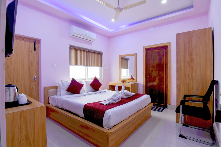 hotel chaitrangada