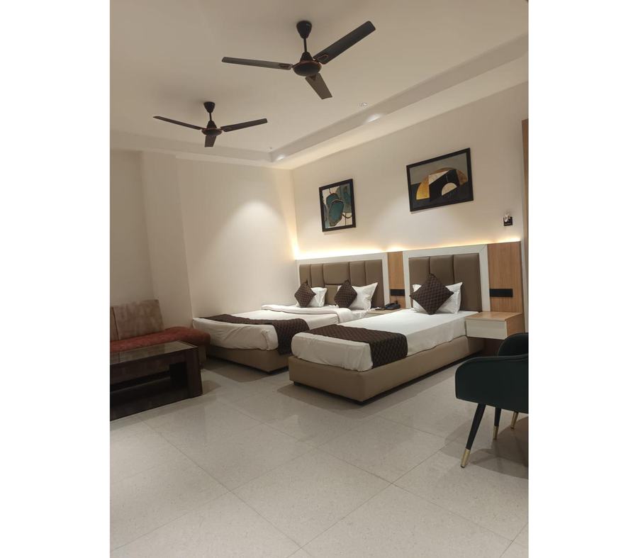 Hotel Rudram Inn,,3 star