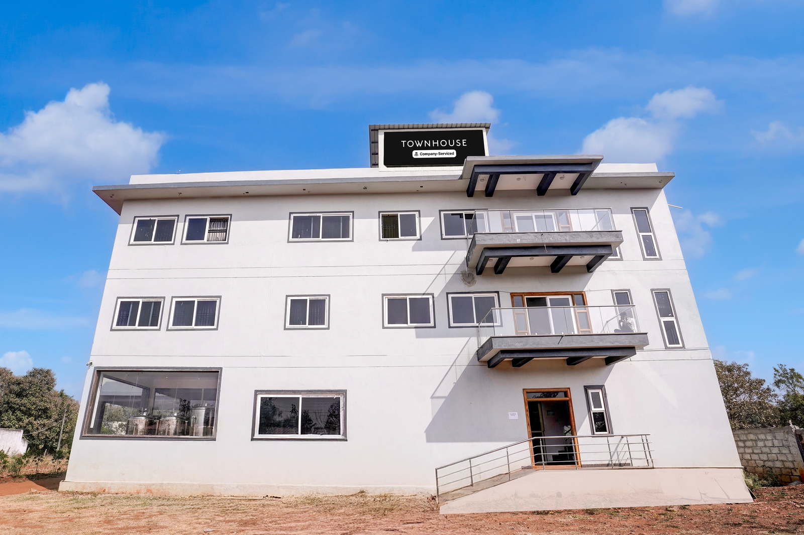 Townhouse High Court Of Karnataka Formerly The Pride,,3 star