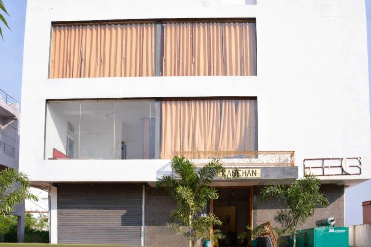 Hotel O Vijay Shree Marriage Hall,,3 star