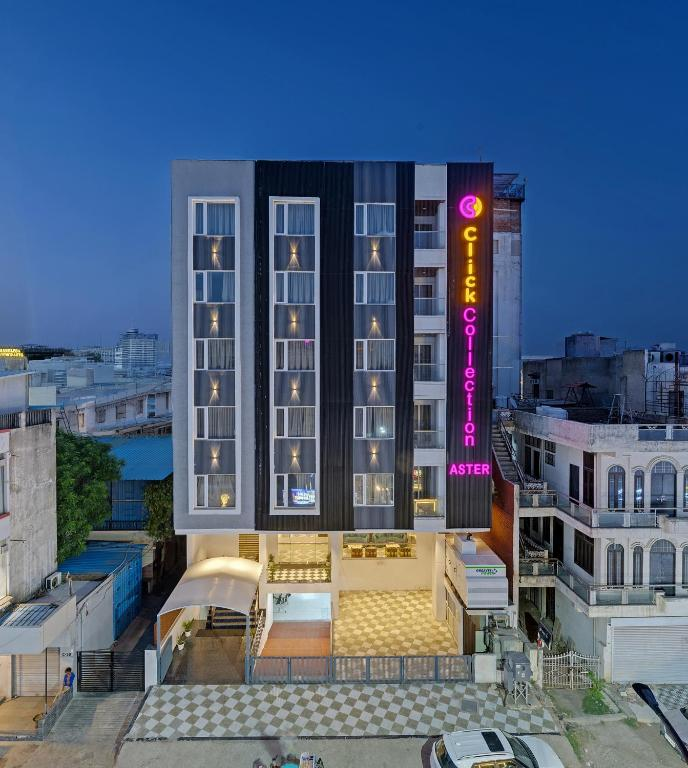 Click Collection Aster , Jaipur - Raja Park,Raja Park,3 star
