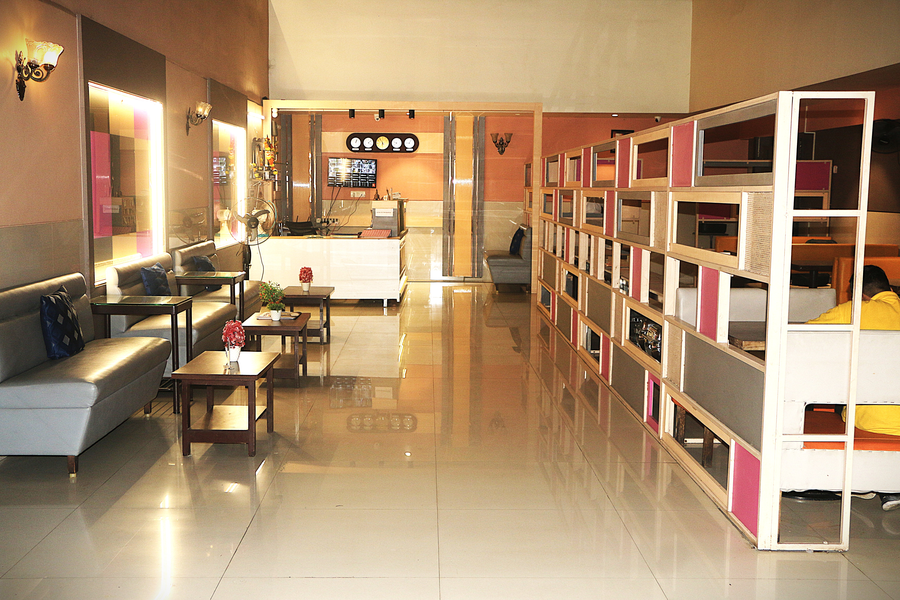 Hotel Express Airoli,,3 star