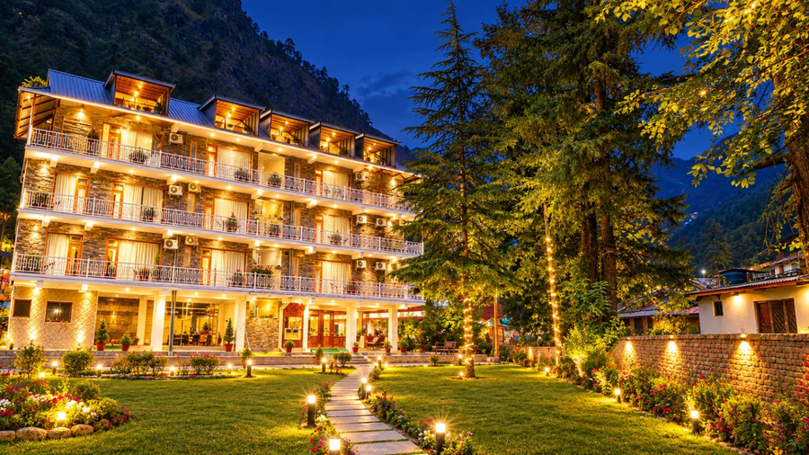 Hotel The Travica,Sosan,4 star