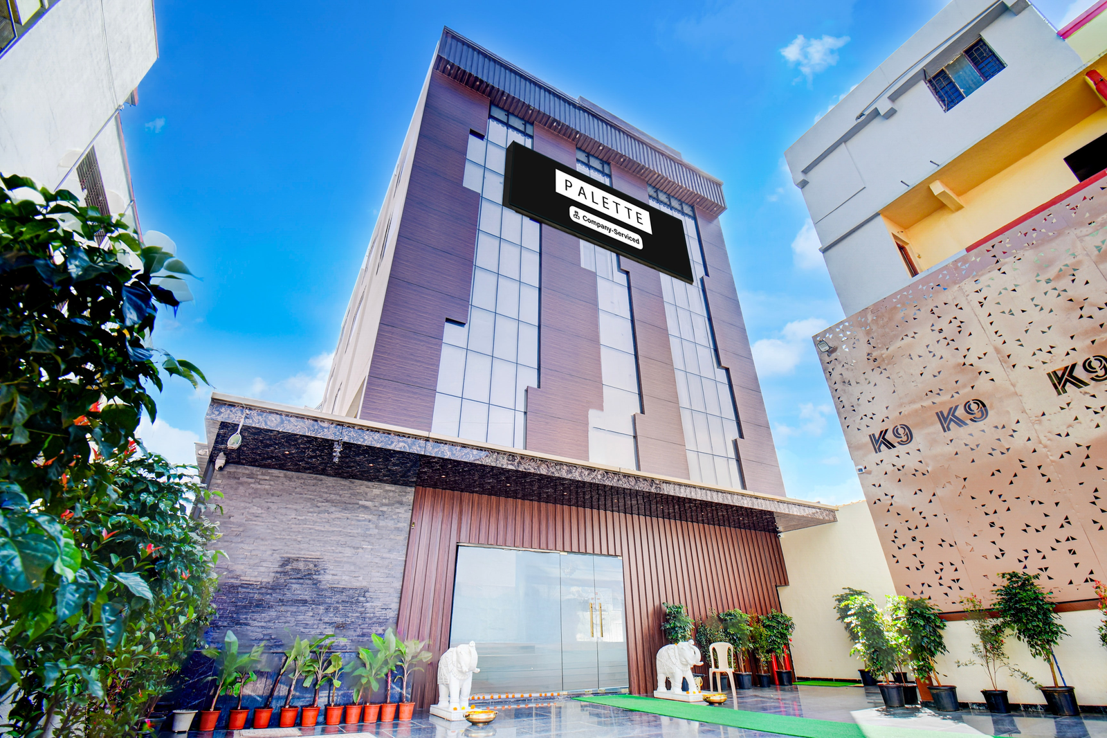 palette hotel chakana k9