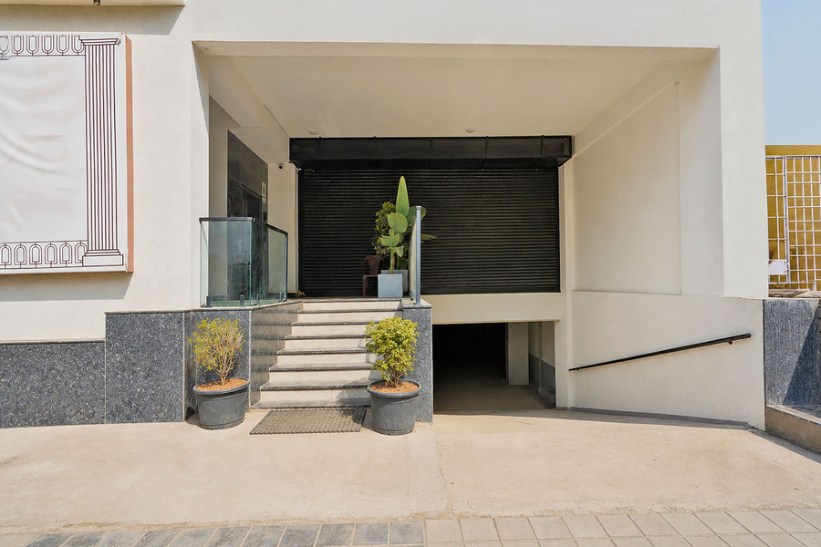 Hotel O Durg Bus Stand Formerly Sheela Inn,Plot No. 59/6, Mohalla Motipara, Bhilai,3 star