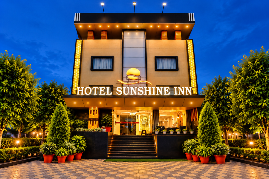 Hotel Sunshine Inn,,3 star
