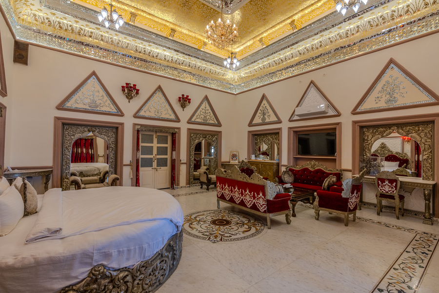 room-image