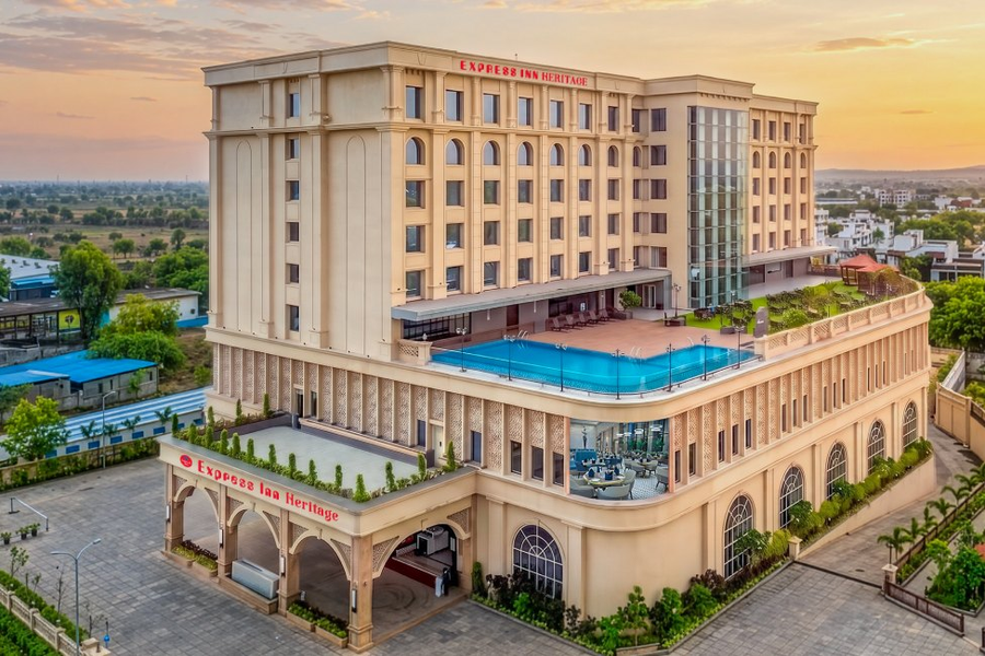 hotel express inn heritage