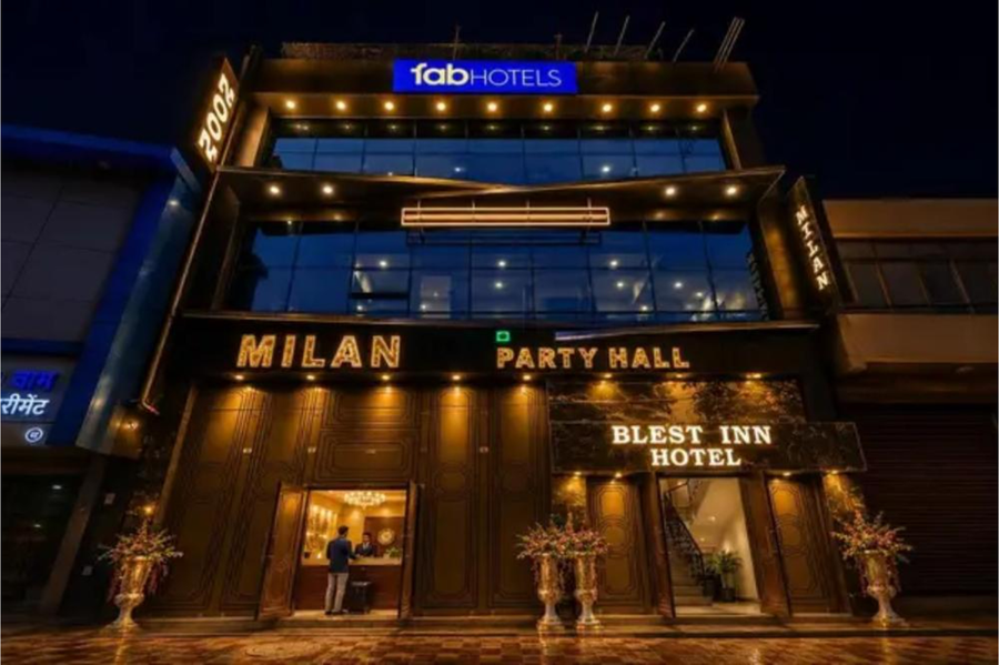 Fabhotel Blest Inn,Rz D- 40, Dabri Palam Road, Mahavir Enclave, Opposite Sulabh International Museum,3 star