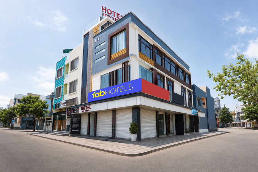 fabhotel skyview