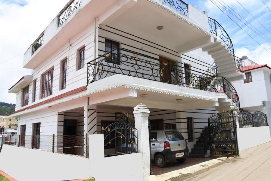 Elk Hill Palace,,2 star