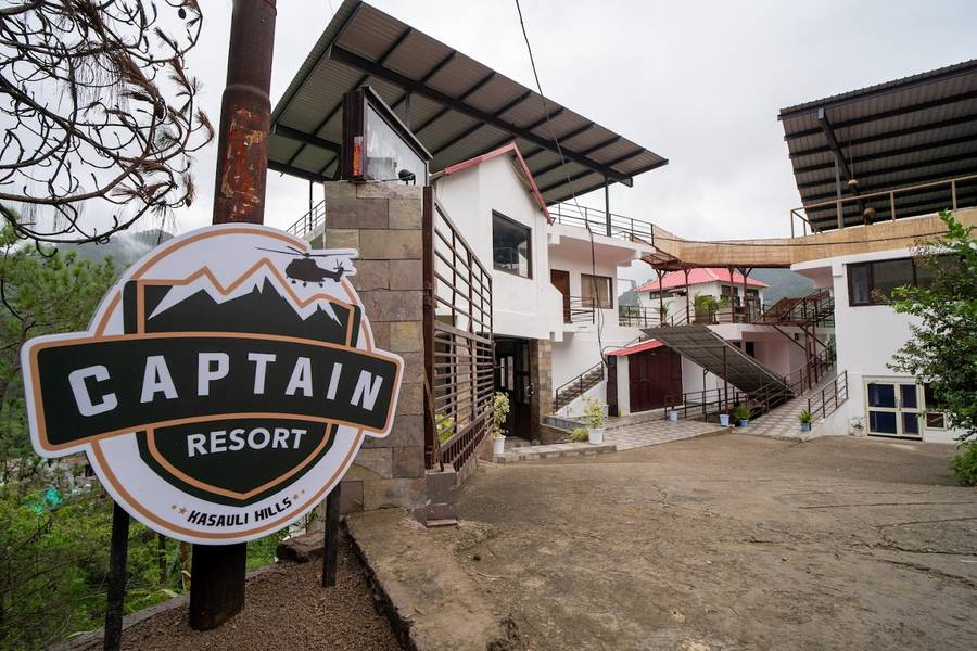 Captain Resort,Dharampur Kasauli Road,3 star
