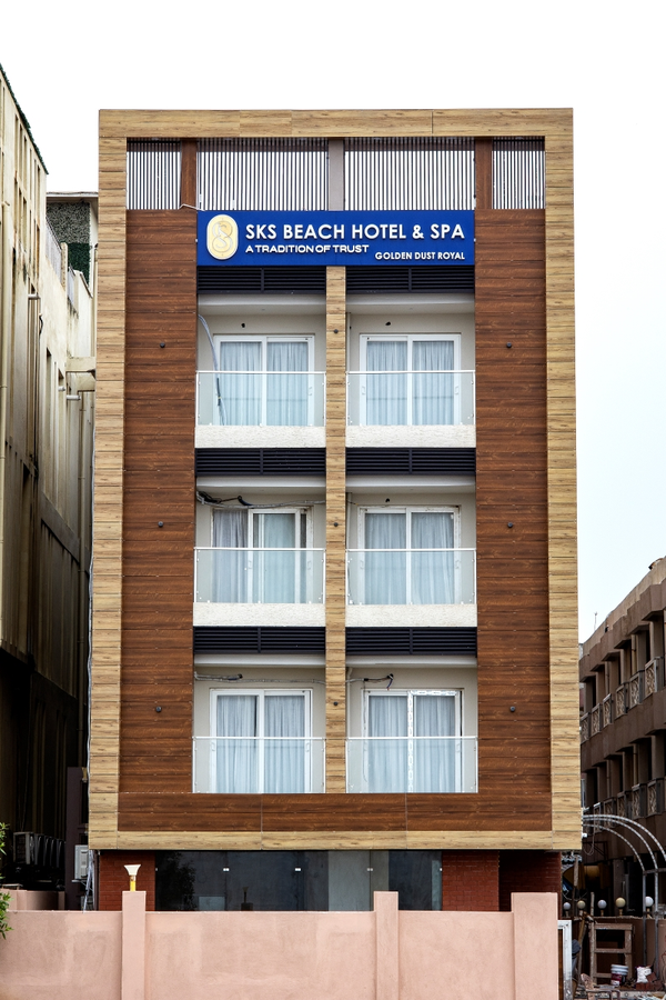 Sks Beach Hotel & Spa,New Marine Drive Road,3 star
