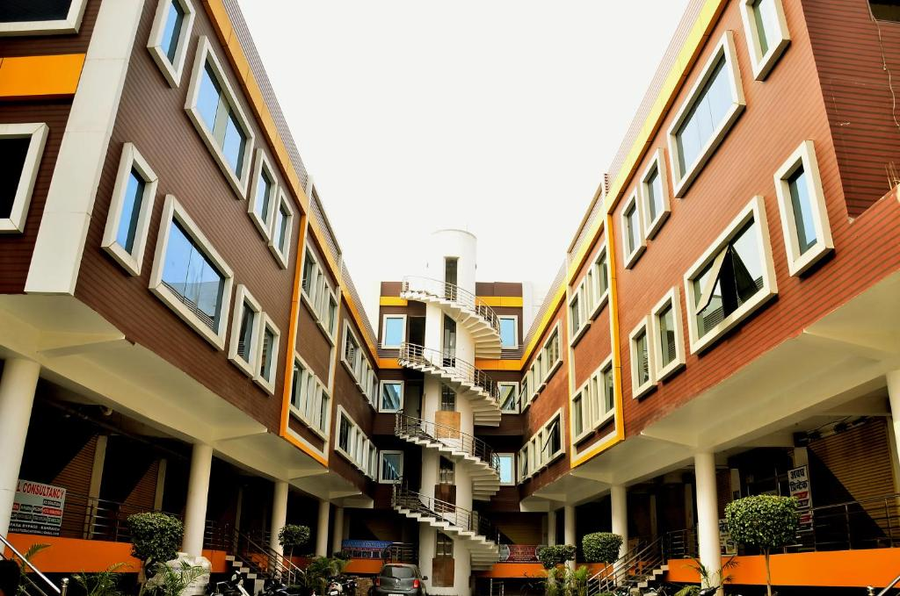 Hotel Grand Palace,,3 star