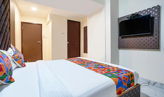 Fabhotel Occazia Paradise - Nr Janki Devi High School,ANDHERI WEST, MUMBAI ,3 star