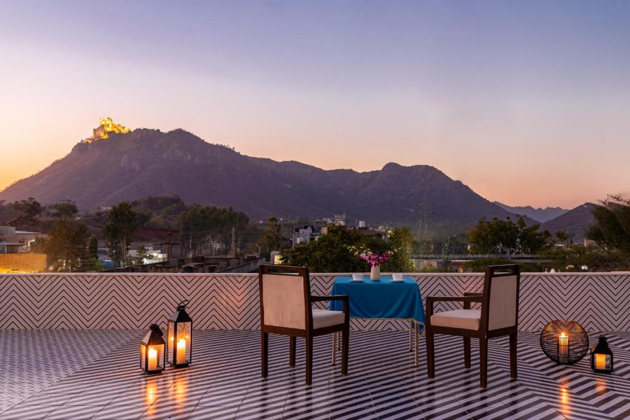 Seasons - A Boutique Hotel-Nearby Biological Park,,3 star