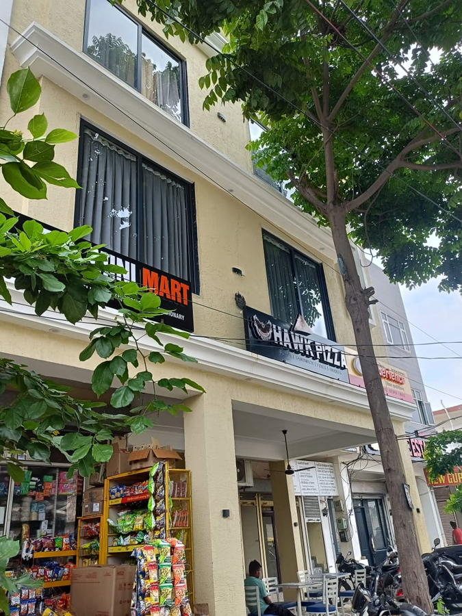 Hotel Kamboj,,2 star