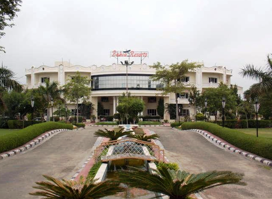 Bahia Resorts,Bhatinda-Chandigarh Highway,2 star