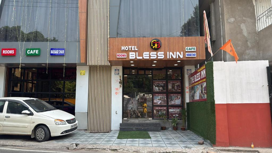 Hotel Bless Inn,,2 star