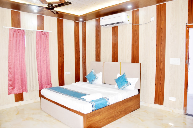 Ramayana Grand Hotel,Ayodhya,2 star