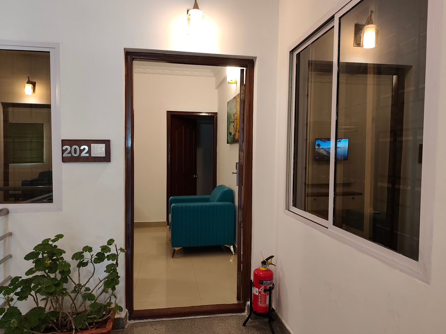 Guest House Suites,,2 star