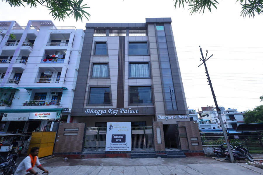 Hotel Bhagyaraj Palace Keshavpuram, Kalyanpur, Kanpur,4 star