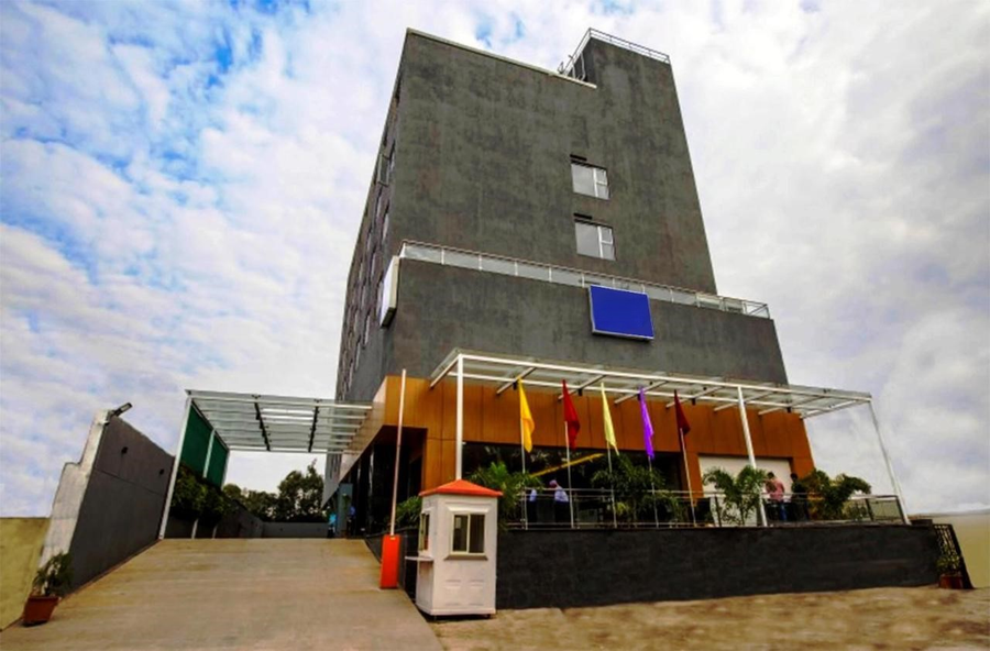 The T Hotel,,3 star