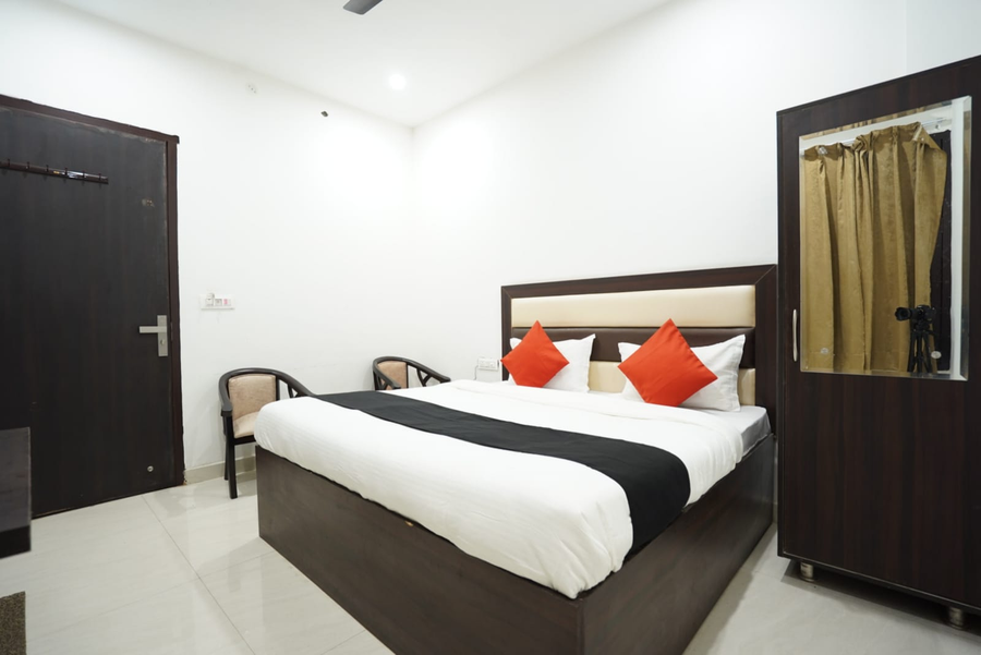 Hotel Star Karnal,Karnal Urban Estate Karnal-132001,3 star