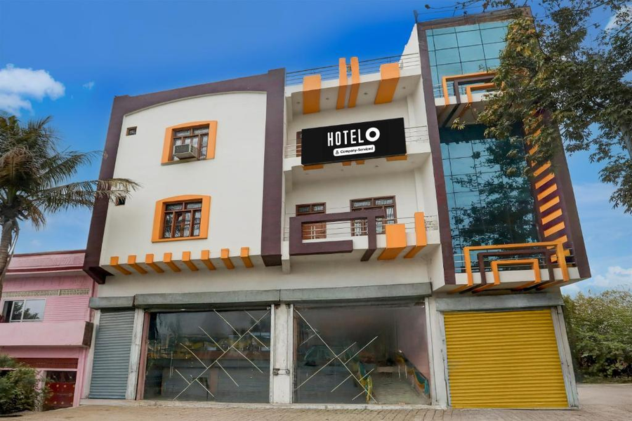 Super Hotel O Amhat Sultanpur City,,3 star