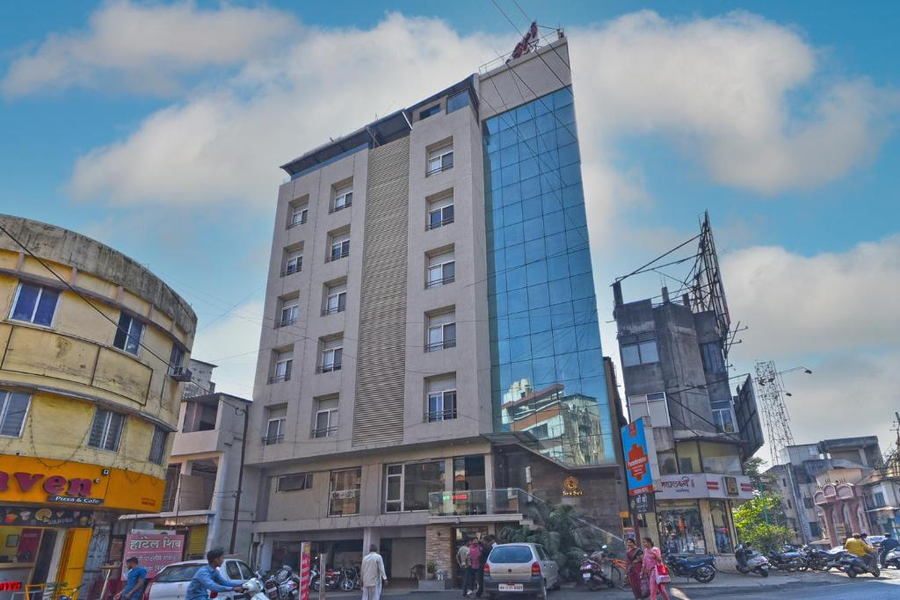 hotel sri sri executive