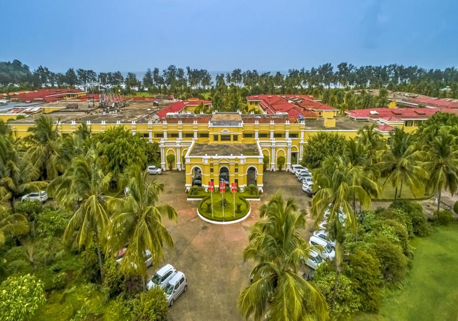 The Lalit Golf & Spa Resort Goa,Canacona South Goa,5 star