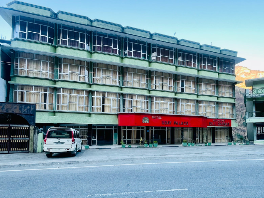 Hotel Uday Palace,,2 star