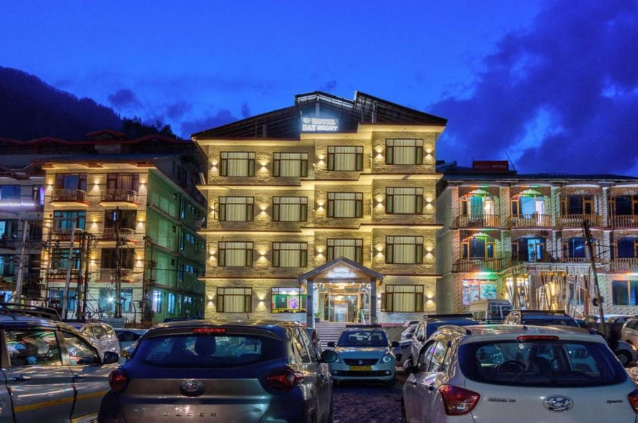 Hotel Day Night,New Manali>>Manali,2 star