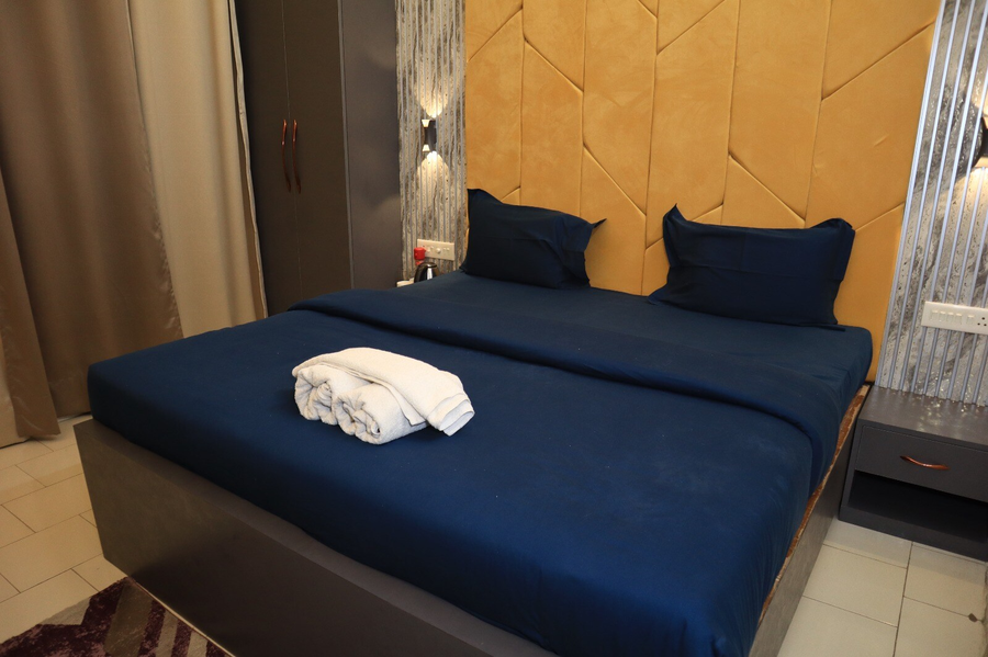 Hotel Mystic Kashi,,3 star