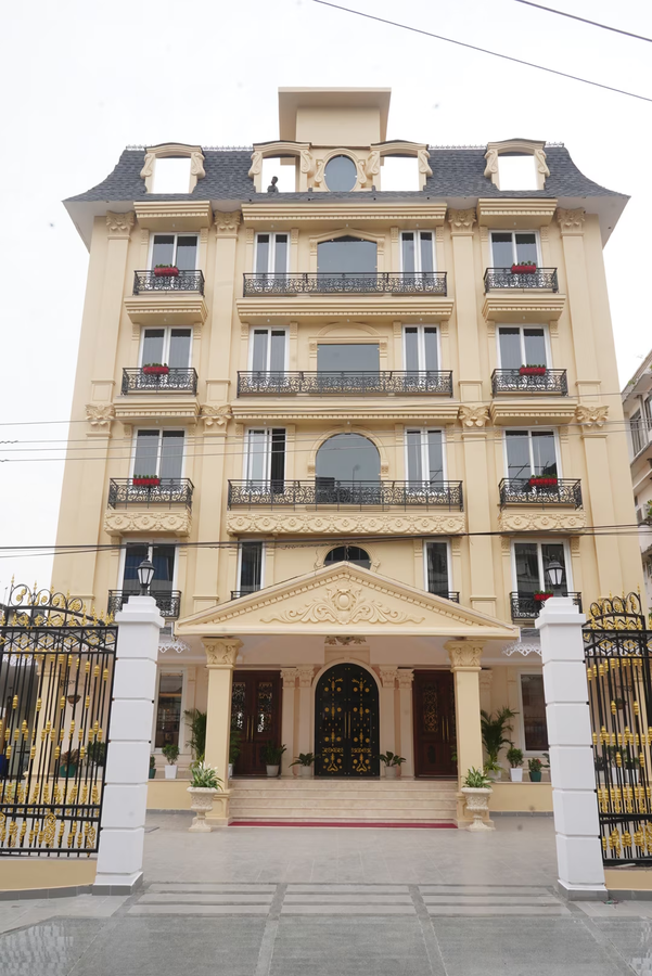 Hotel Nirvana - A Boutique Hotel,,3 star