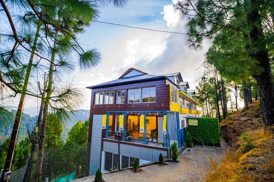 the hosteller lansdowne