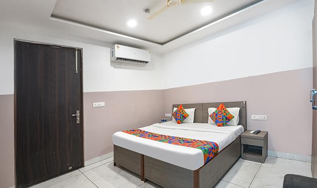 hotel shagun and banquets