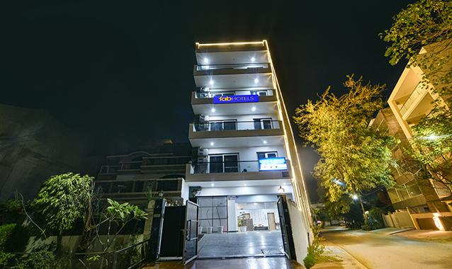 Fabhotel Luxe 8 Stayz,,3 star