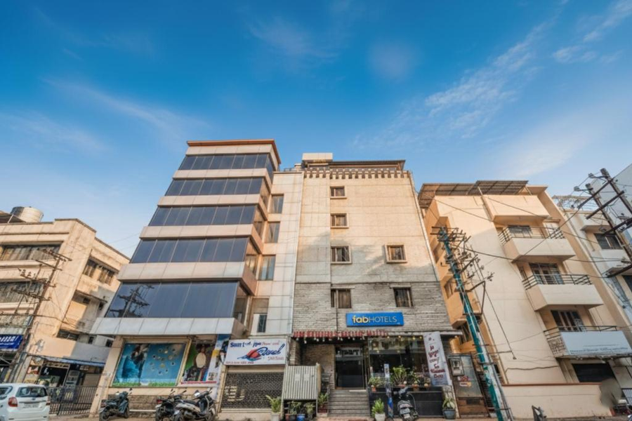 via sri krishna suites