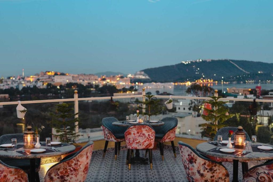 The Chronicles - Near The Lake Pichola Udaipur,Rajasthan>>Udaipur,3 star